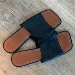 Zara Black Leather Slide Sandals